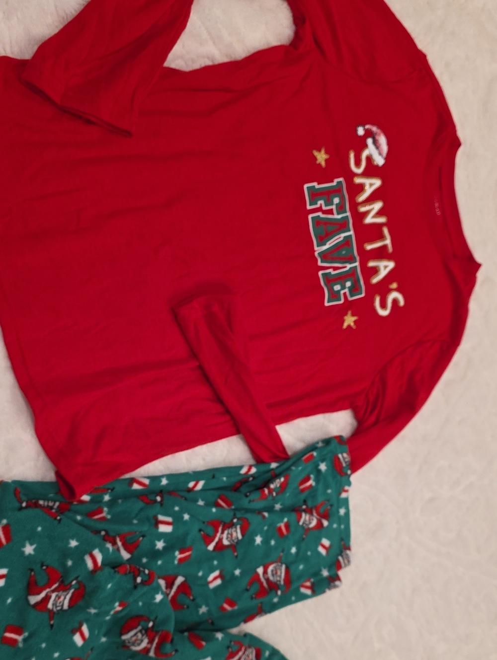 Kids Red 'Santa's Fave' Holiday Pajama Set